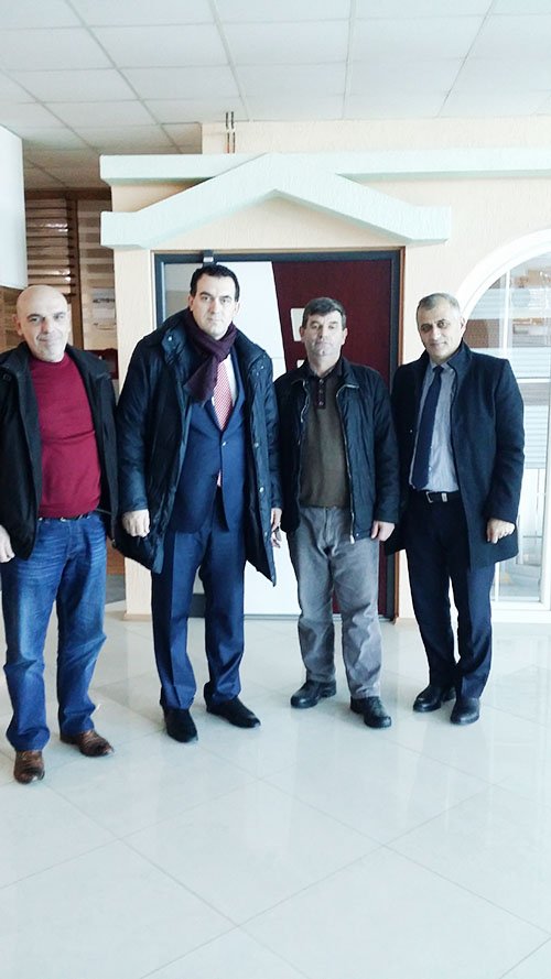 Rektori i UBT-së vizitoi kompaninë “Dardania Model”