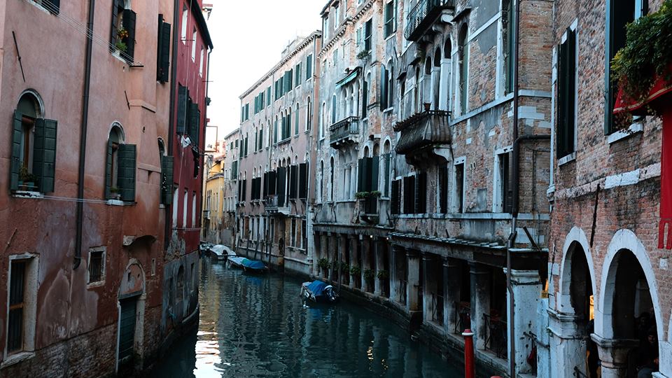 Studentët e UBT-së vizitojnë qytetin e Venecias