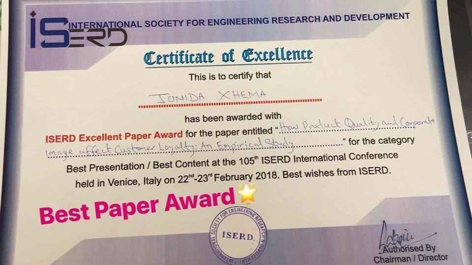 Studentja Jonida Xhema shpërblehet me &Ccedil;mimin “Hulumtimi më i mirë”, në Venecia të Italisë