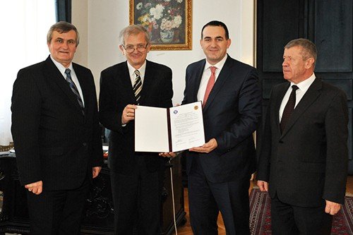 The UBT signs an agreement of cooperation with the University of Technology and Economics of Budapest
