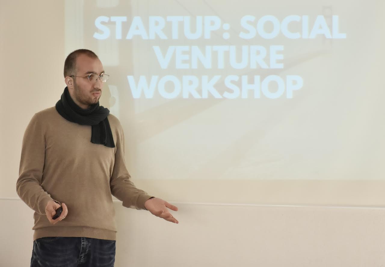 Në UBT mbahet sesioni informues “StartUP Social Venture Workshop”