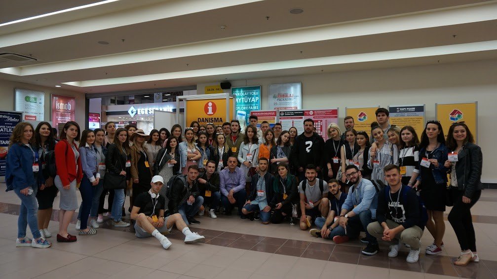 Studentët e UBT-së vizituan Panairin e materialeve ndërtimore në Turqi