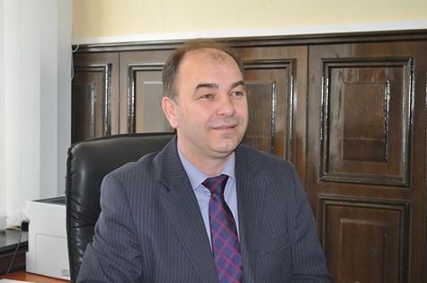 Sot, në UBT ligjëron prof. dr Bajram Berisha