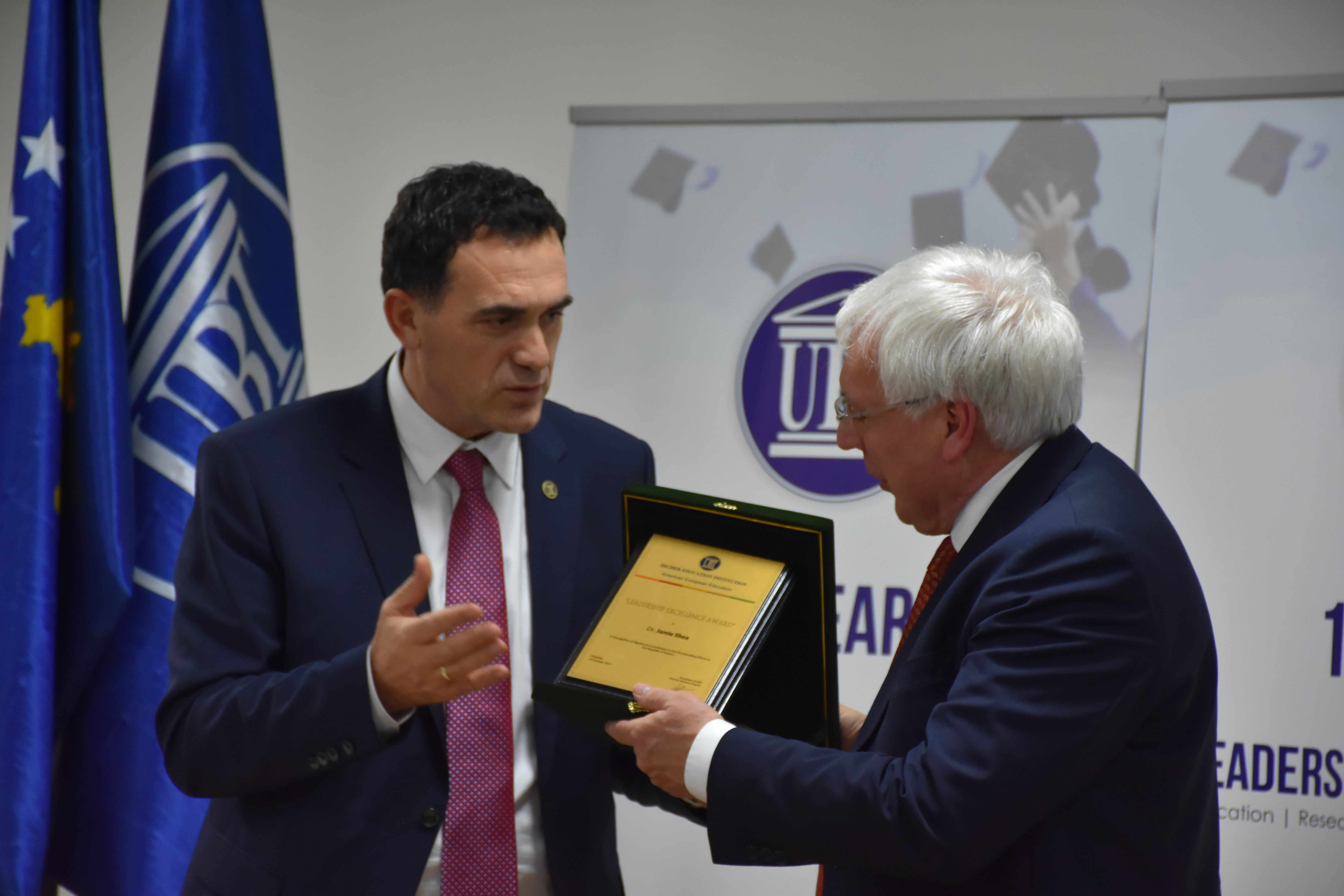 Jamie Shae nderohet nga UBT me Çimin “Excellence Leadership Award”