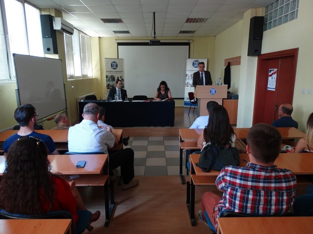 U mbajt ligjërata “Zë izolimi, parimet dhe aplikimi në godinat rezidenciale”