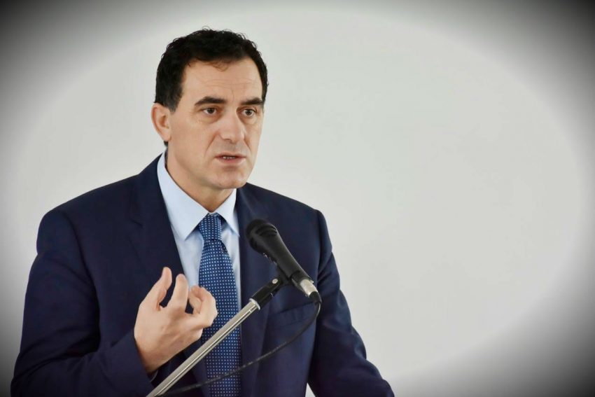 Rektori Hajrizi uron qytetarët për Ditën e Evropës