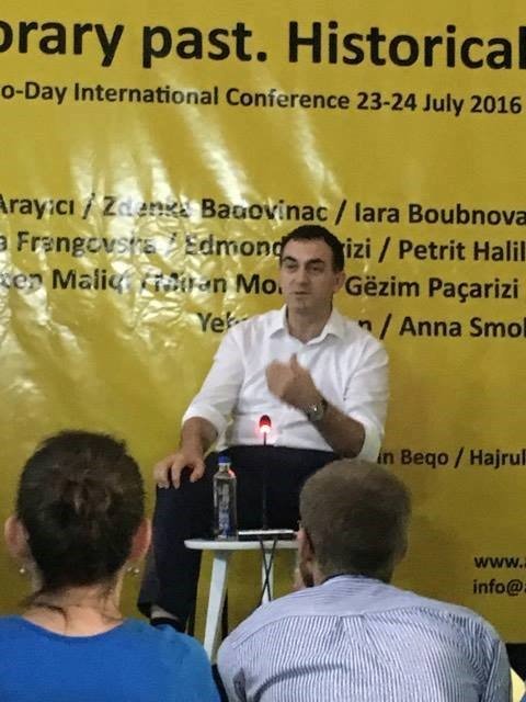 Rektori Hajrizi panelist në konferencën “E kaluara bashkëkohore. E ardhmja historike”