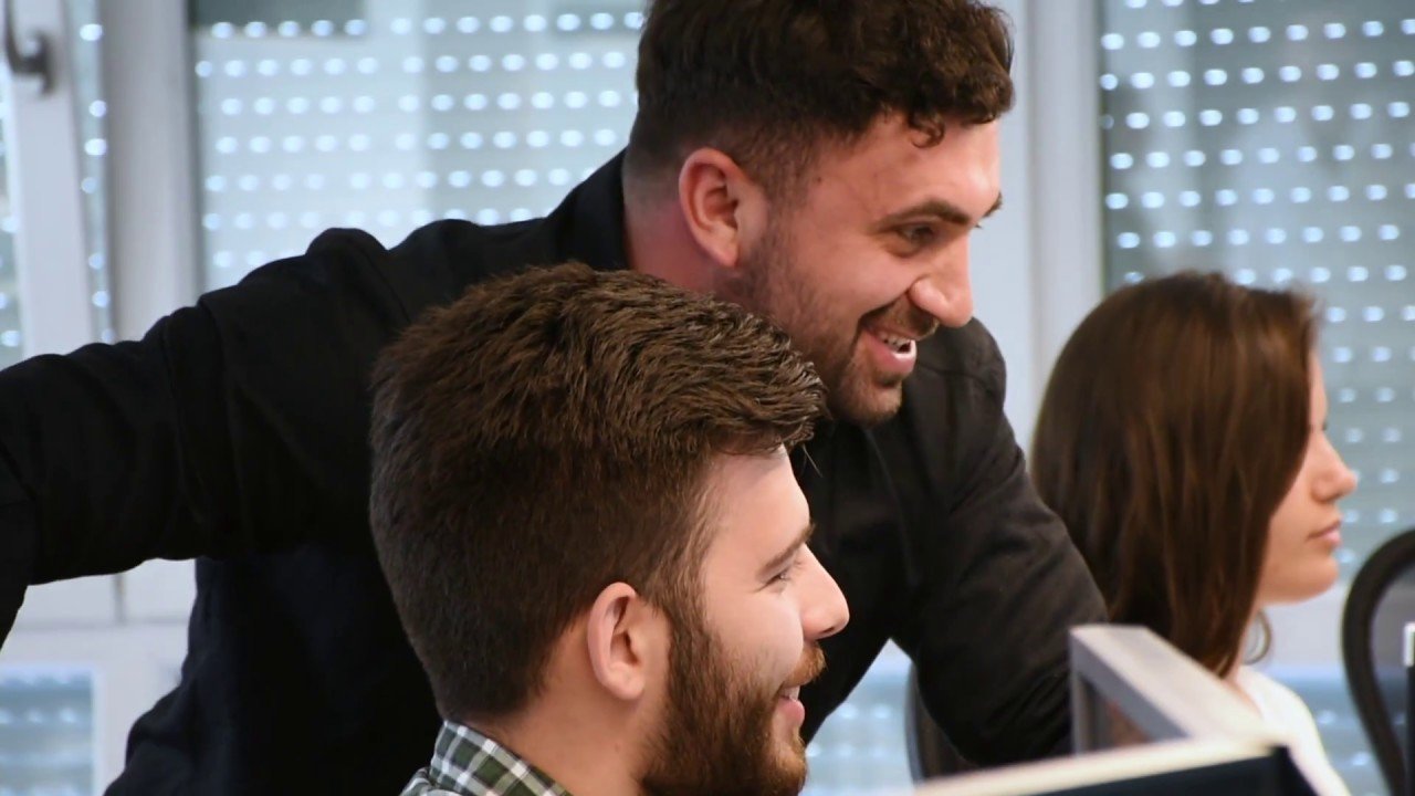 Studentët dhe ish-studentët e UBT-së, arrijnë të punësohen dhe vetëpunësohen