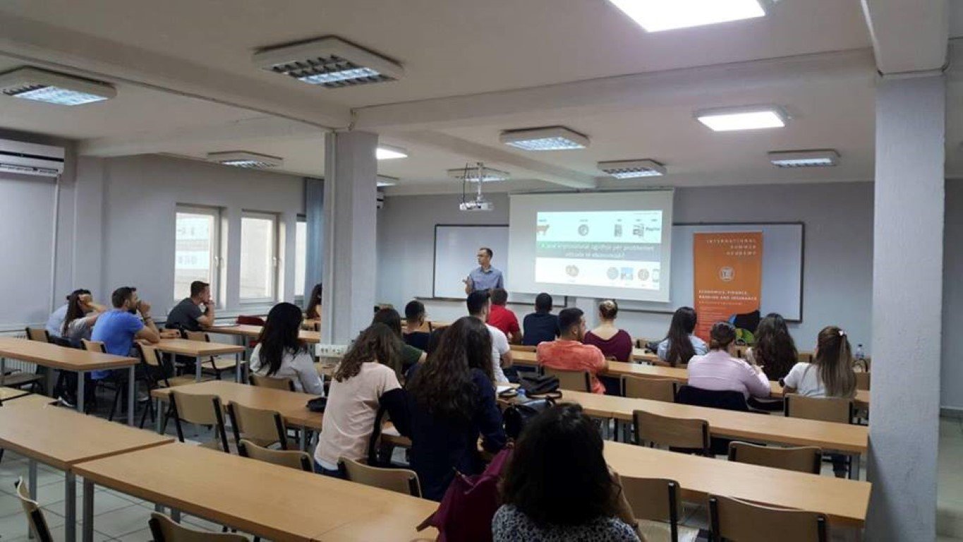 Interesim i madh i pjesëmarrësve për të diskutuar mbi sigurinë e të dhënave personale dhe kriptovalutat