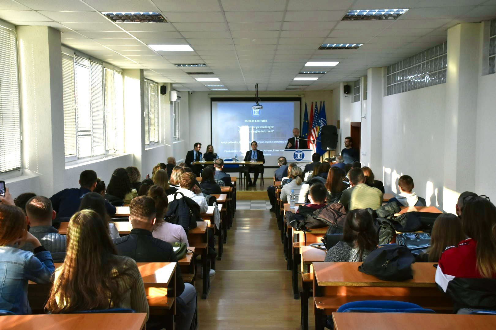 Konferenca Ndërkombëtare e Medias, Komunikimit dhe Gazetarisë, Shkencave Politike dhe Juridikut ka nisur mbledhjen e abstrakteve