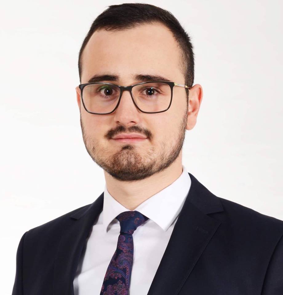 Since one year ago the UBT student Flon Sylejmani is already employed in the TEB bank