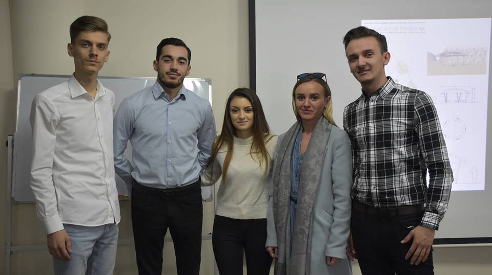 Studentët e UBT-së, pjesëmarrës në punëtorinë e përbashkët me studentët nga Zvicra