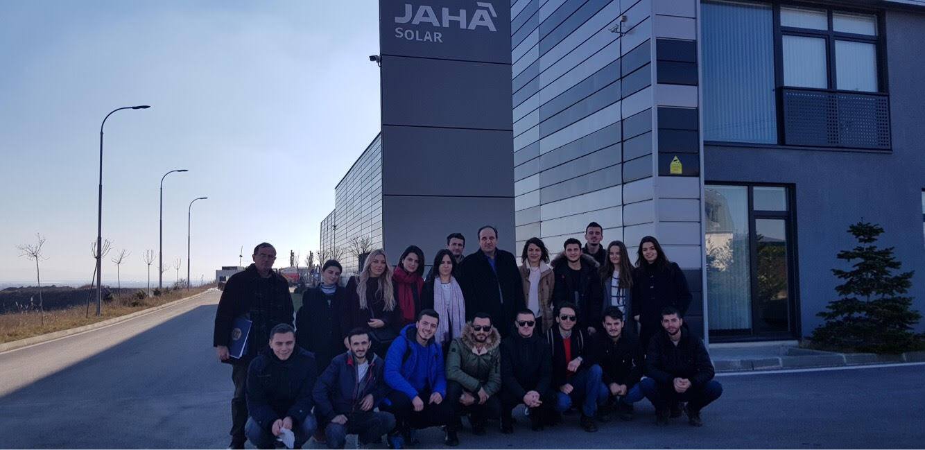 The UBT students visited the Jaha Solar company in UNMIK and closely observed the work process
