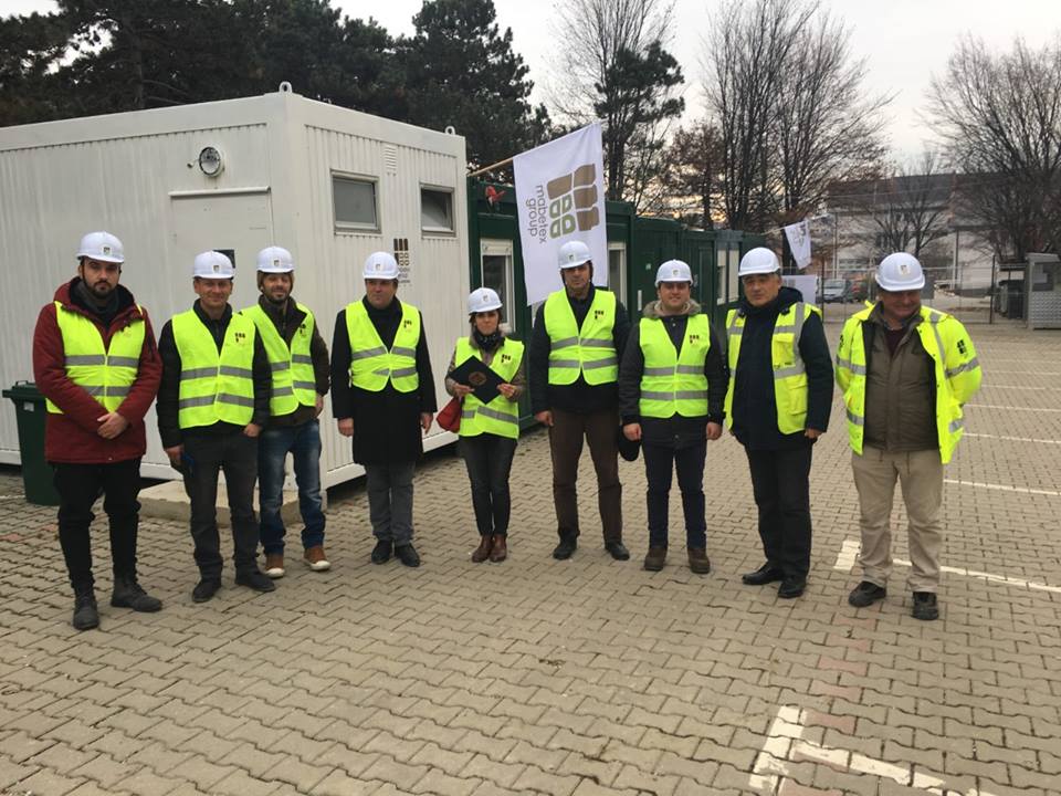 Studentët e UBT-së vizituan punimet që po kryhen në Spitalin Pediatrik në QKUK nga kompania “Mabetex”