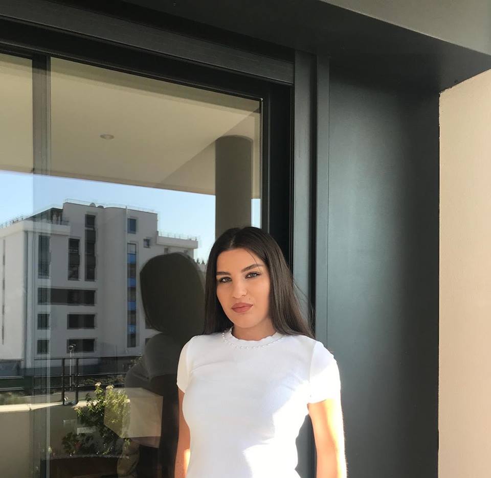 Studentja e Medias dhe Komunikimit nis punën praktike në “Zico TV”