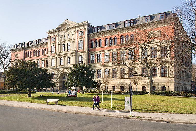 UBT njofton studentët me mundësinë e ndjekjes së Shkollës Verore në Anhalt University të Gjermanisë