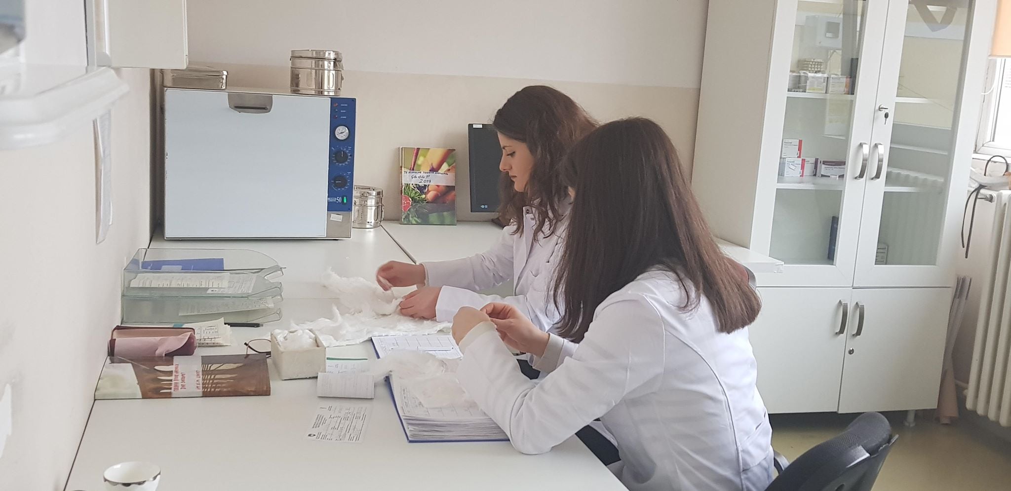 Nursing students are carrying out a professional practice at Family Clinical Centre of Prishtina