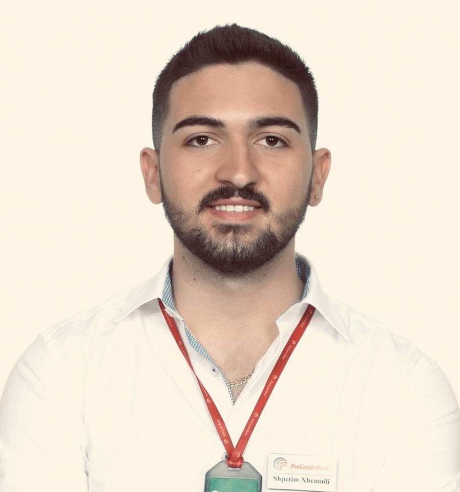 Studenti i MBE-së, Shpëtim Xhemaili mbajti praktikën profesionale në bankën “ProCredit”