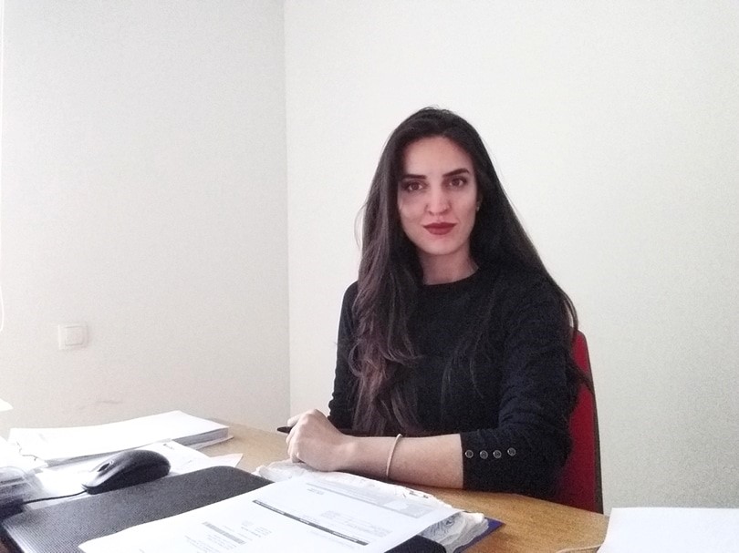 The UBT student Luiza Hoxha has been employed as an architect in DEKORATIV Company