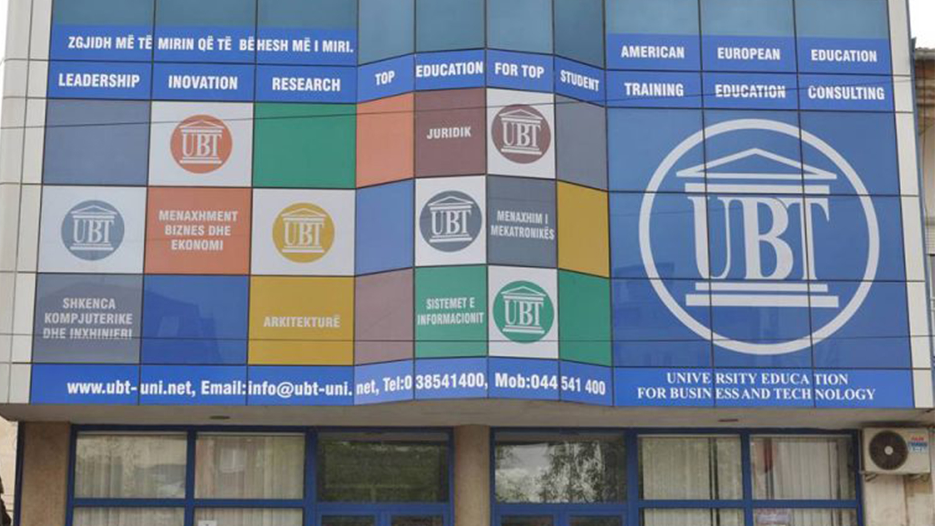 UBT campus of Ferizaj has awaited hundred of interested youngsters