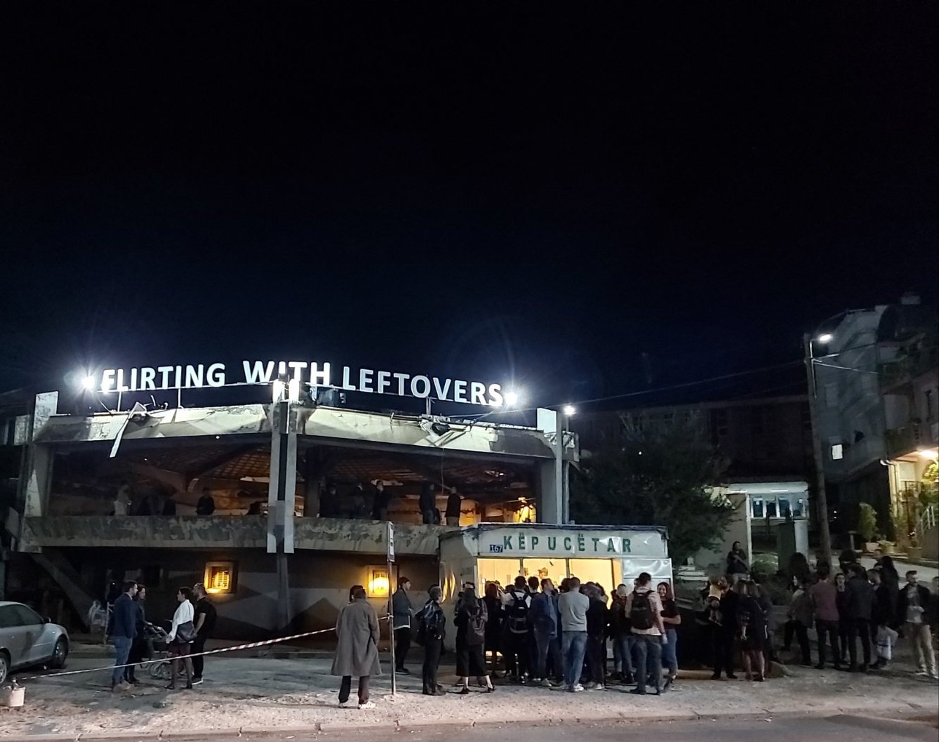 Ligjëruesja Fitore Isufi dhe studentët e UBT-së realizuan një vepër unike artistike