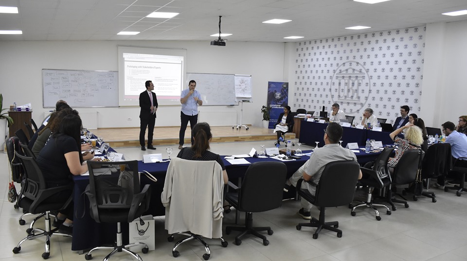 Përmes UBT-së, Universiteti i Kembrixhit për herë të parë do të ndihmojë Kosovën