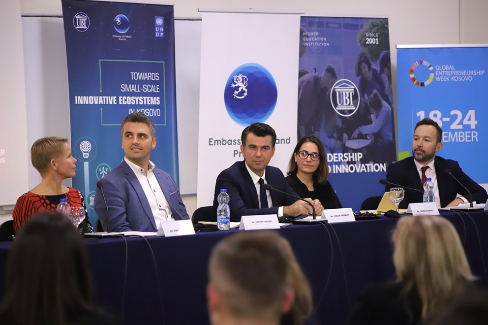 Panelistet ne Konferencen “Towards small – scale innovation ecosystem in Kosovo” - Albin Kurti
