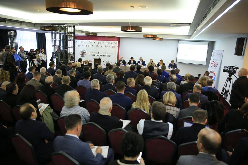 Rektori Hajrizi mori pjesë në konferencën e rektorëve “Universiteti, Politika dhe Vlerat e Arsimit të lartë”