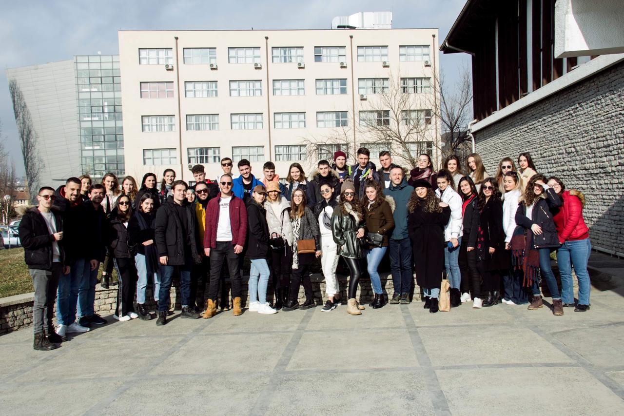 UBT students from the Faculty of Art and Digital Media have paid a visit to the National Gallery of Kosovo