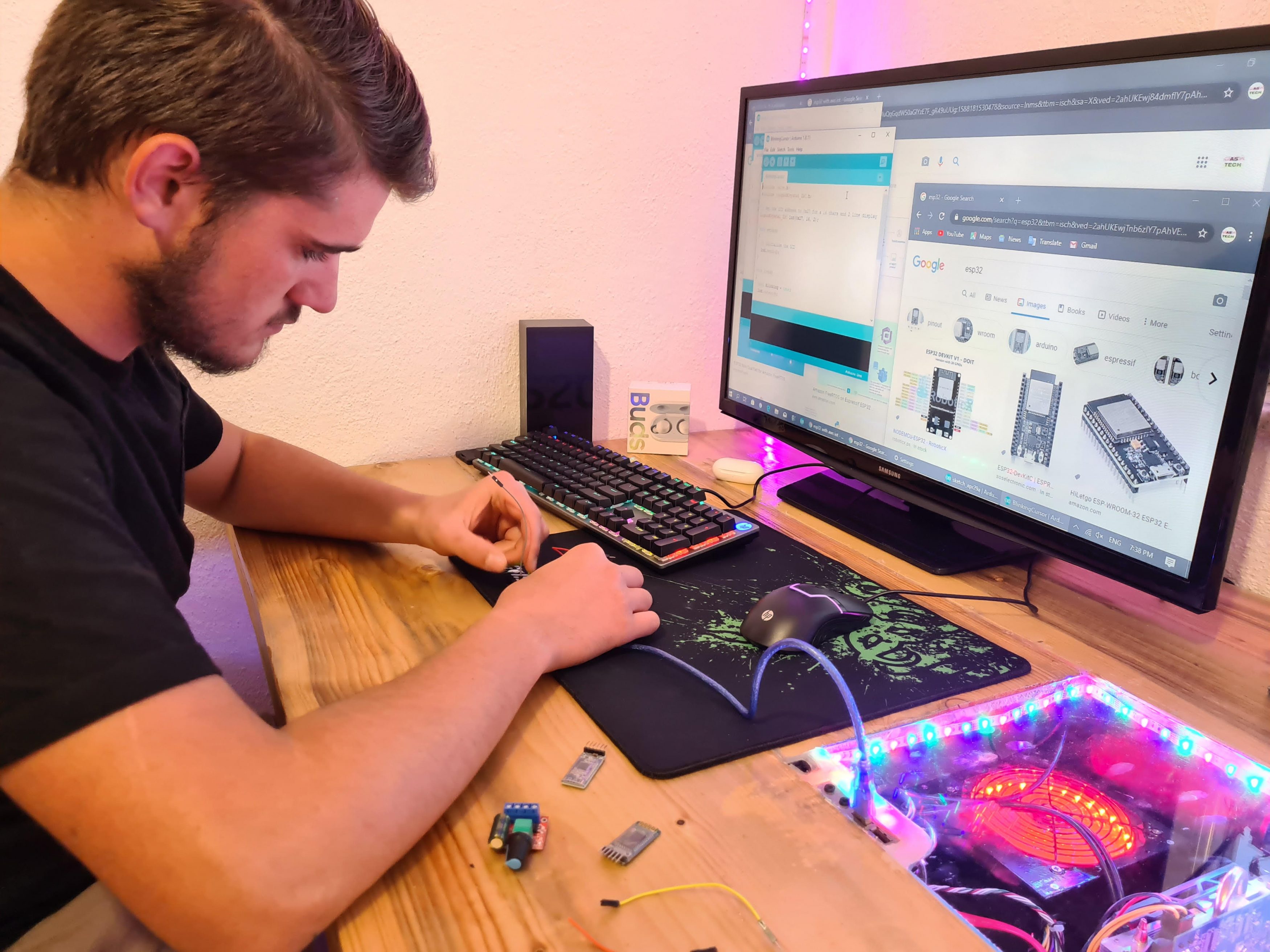 UBT do të përfaqësojë Kosovën me dy ekipe në garën ndërkombëtare “Teknofest”, në Turqi