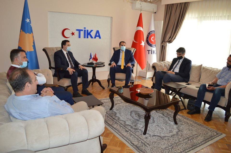 Rector Hajrizi has been waited in a meeting by TIKA representatives in Kosovo