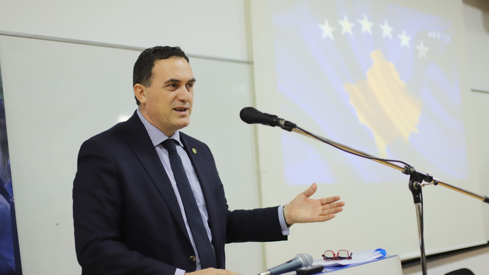 Rektori i UBT-së prof. dr. Edmond Hajrizi, i ftuar në konferencën “PUBMET 2020”