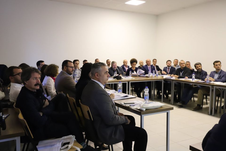 UBT ka filluar pranimin e abstrakteve në Konferencën e Inxhinierisë së Ndërtimit, Infrastrukturës dhe Mjedisit, si dhe Arkitekturës dhe Planifikimit Hapësinor
