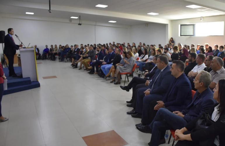 UBT ka filluar pranimin e abstrakteve në Konferencën e Artit, Medias Digjitale, Modës, Muzikës dhe Dizajnit të Integruar