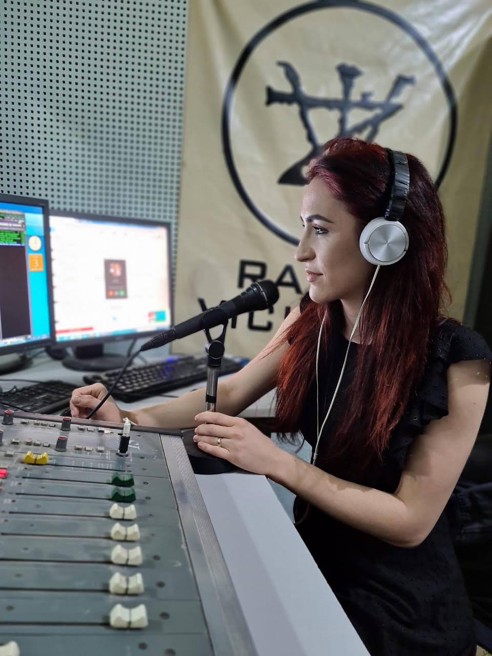 Studentët e Fakultetit Media dhe Komunikim punësohen menjëherë pas përfundimit të studimeve