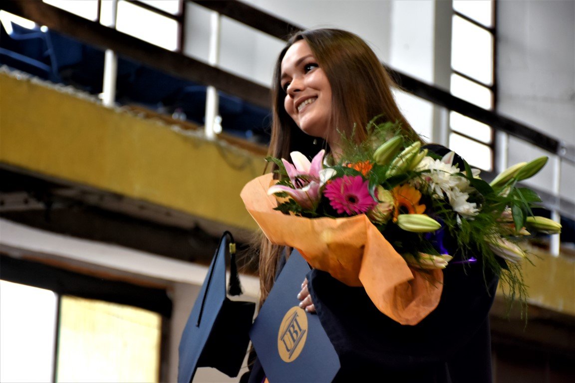 Studio në UBT, merr diplomë të dyfishtë nga universitetet e njohura evropiane