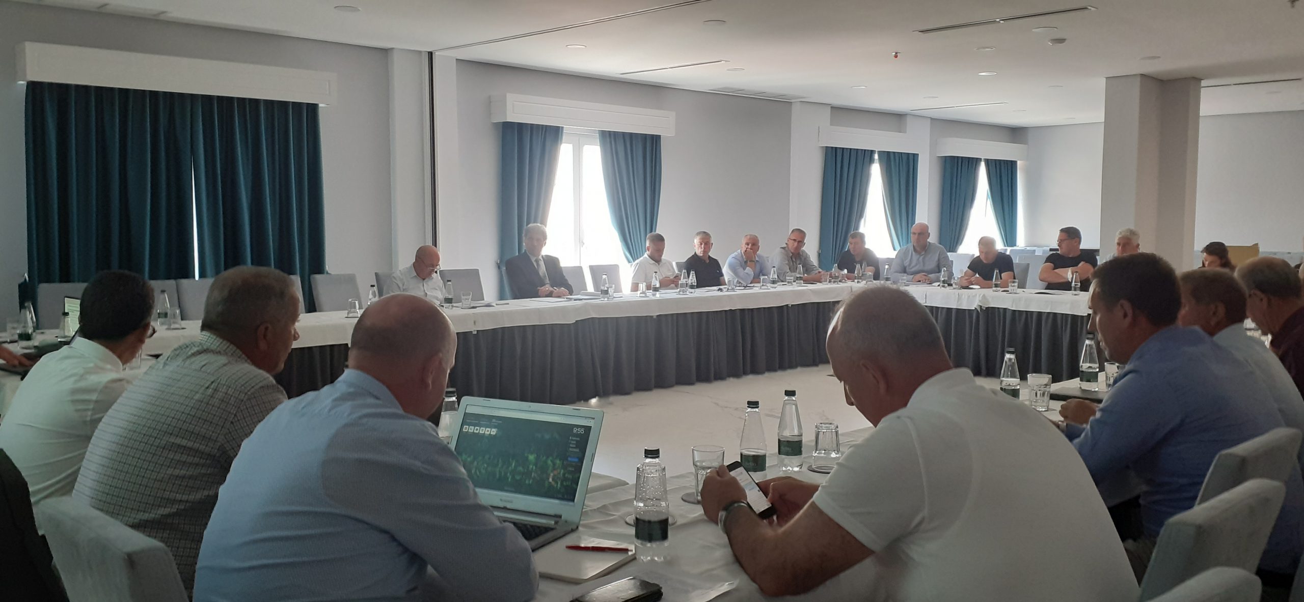 UBT filloi punimet e punëtorisë për zhvillim të qëndrueshëm për Komunën e Vitisë