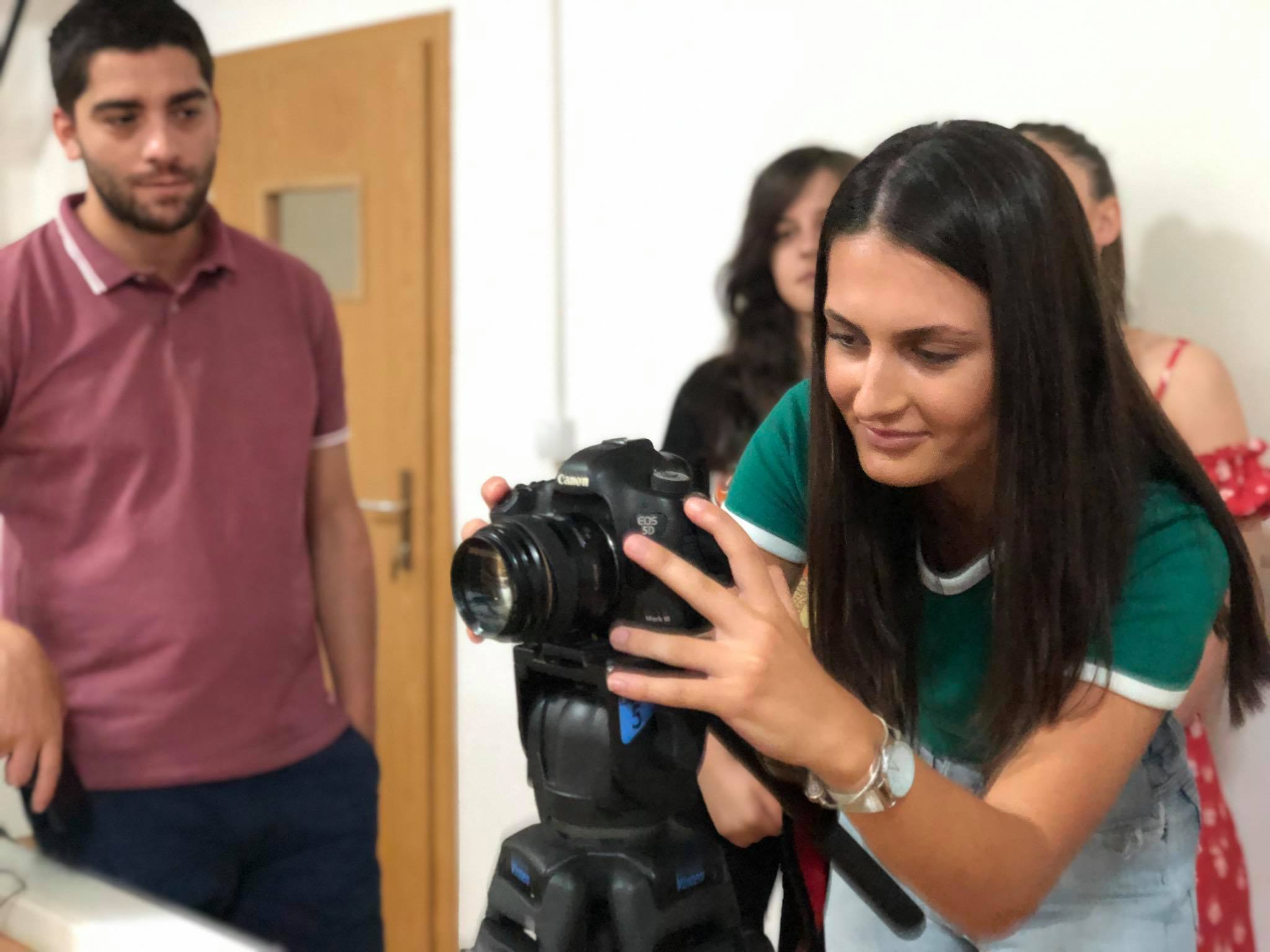 Vazhdon aktivitetin Akademia Ndërkombëtare Verore e Fakultetit Media dhe Komunikim