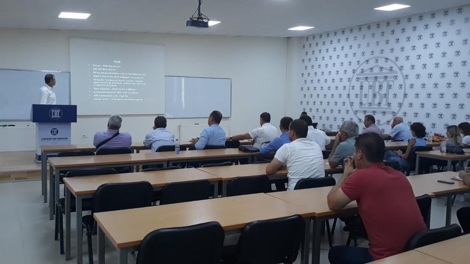 Nis aktivitetin Akademia Ndërkombëtare Verore e Fakultetit Shkencat e Ushqimit dhe Bioteknologji dhe Inxhinieri e Agrikulturës dhe Mjedisit