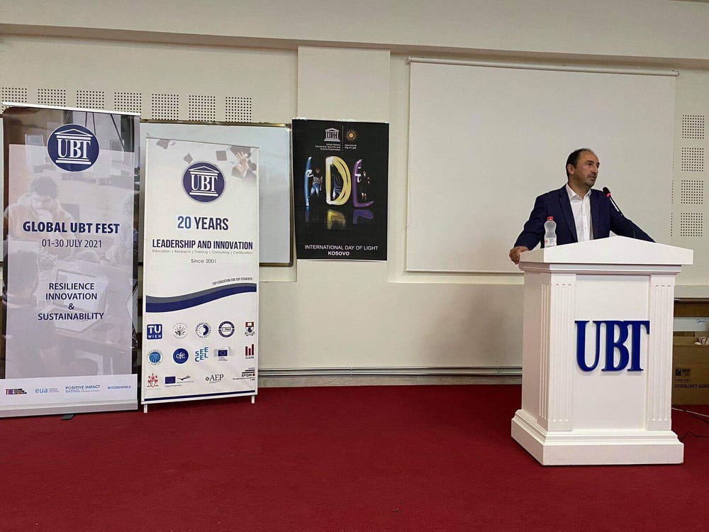 Ministri i Infrastrukturës, Liburn Aliu, pjesëmarrës në hapjen e ANV të Fakultetit Arkitekturë dhe Planifikim Hapësinor në UBT