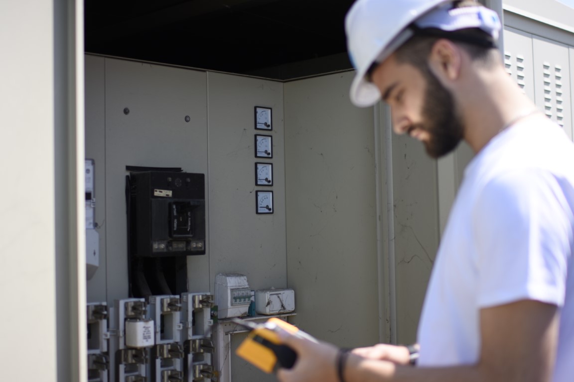 Departamenti i Inxhinierisë së Energjisë dhe Menaxhmentit ka përfunduar akademinë me diskutimin rreth  energjisë së ripërtritshme