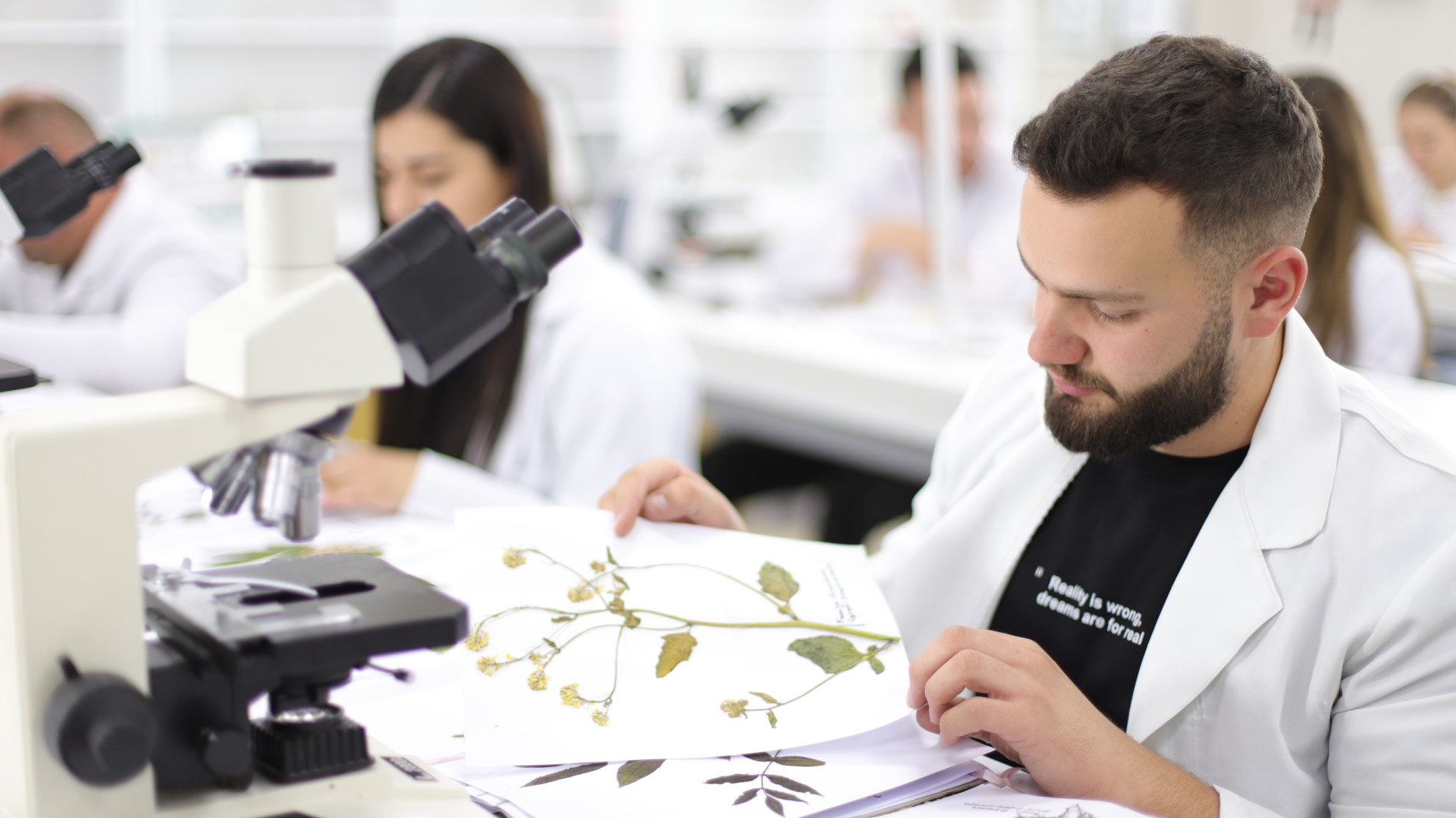 Studio Inxhinieri e Agrikulturës dhe Mjedisit në UBT