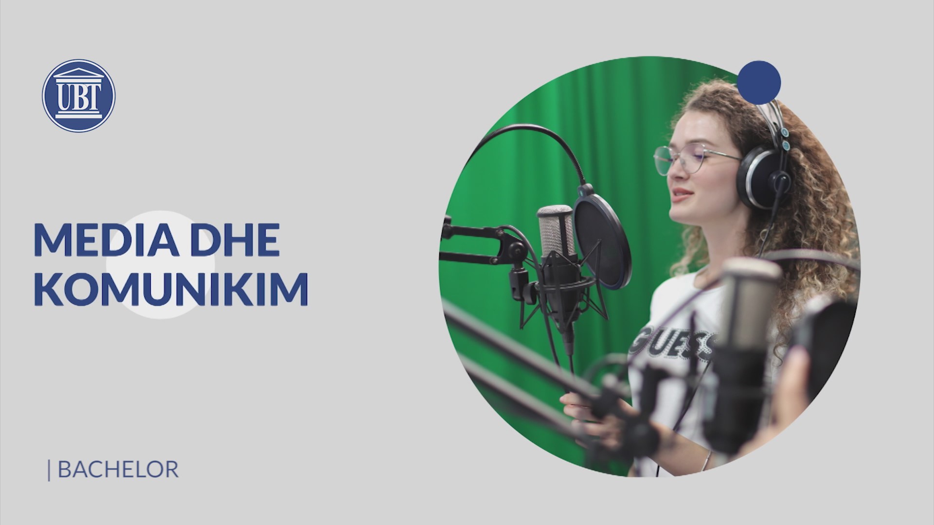 Studio në Fakultetin Media dhe Komunikim në UBT