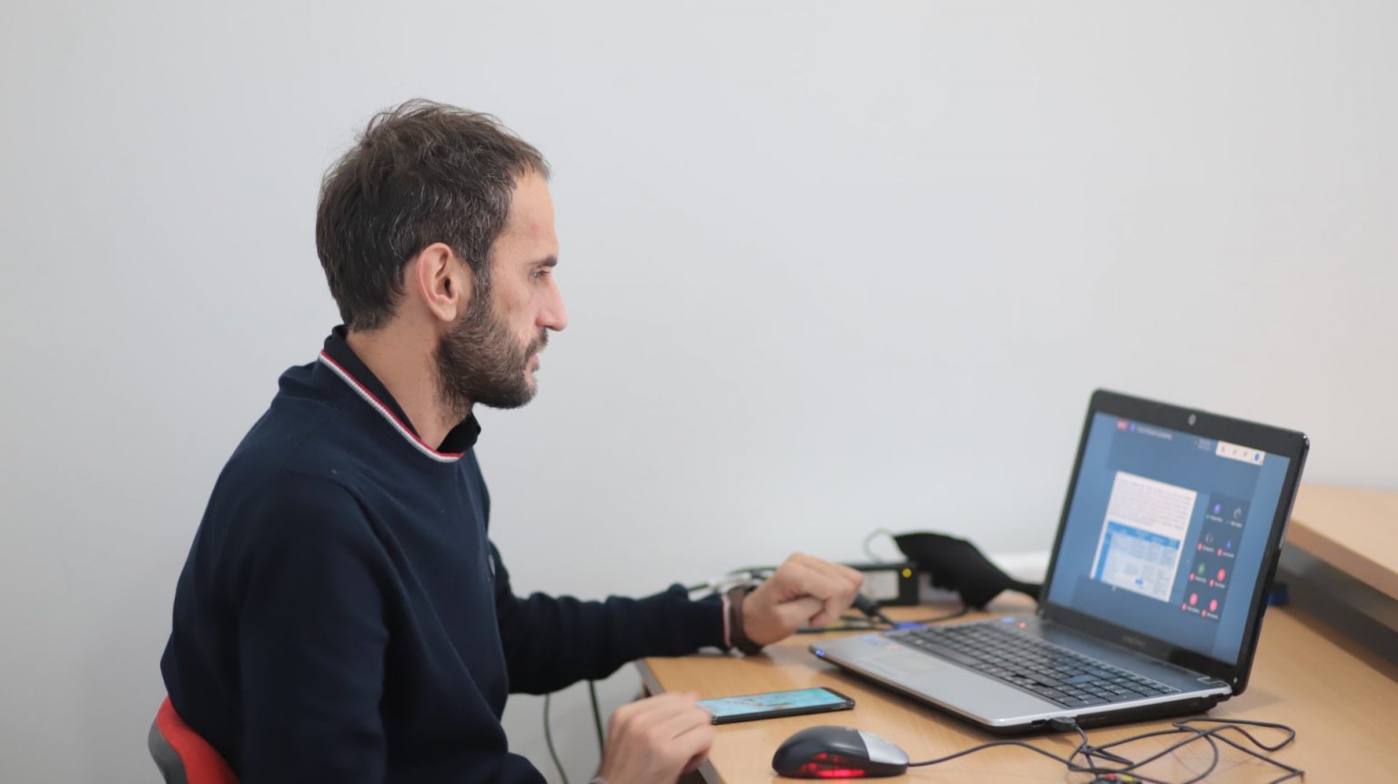 UBT ka filluar pranimin e abstrakteve në Konferencën e Mekatronikës, Inxhinierisë së Sistemeve dhe Robotikës