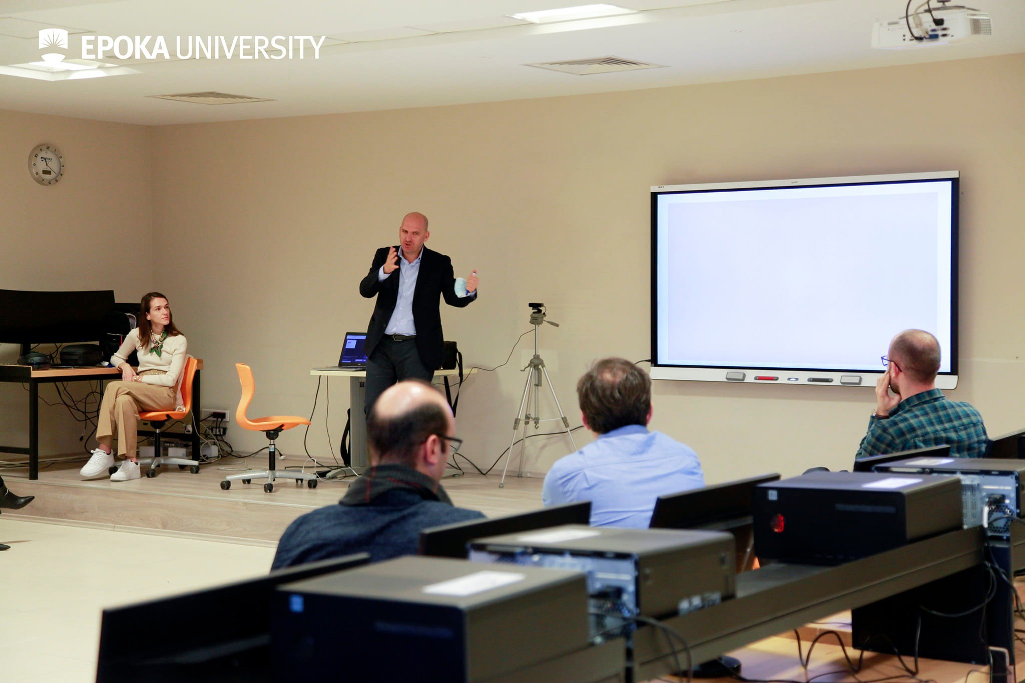 UBT po merr pjesë në trajnimin e stafit për krijimin e objekteve 3D për VR