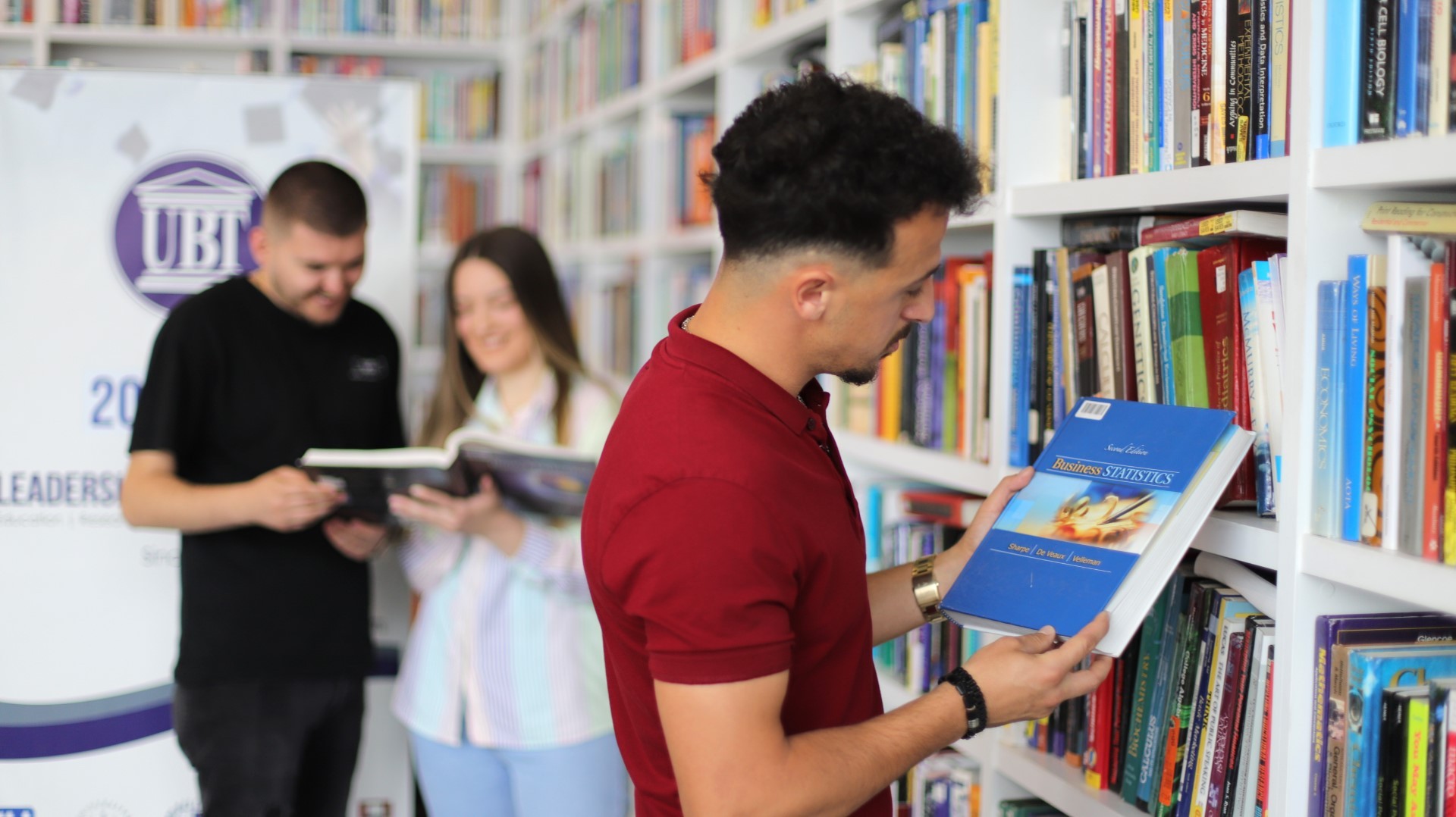 Studentëve të UBT-së iu mundësohet zhvillimi i punës praktike në Ministrinë e Kulturës, Rinisë dhe Sportit