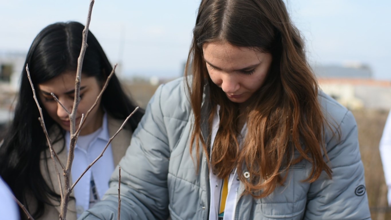 Kopshtit Botanik të UBT-së i shtohet pemishtja demonstruese