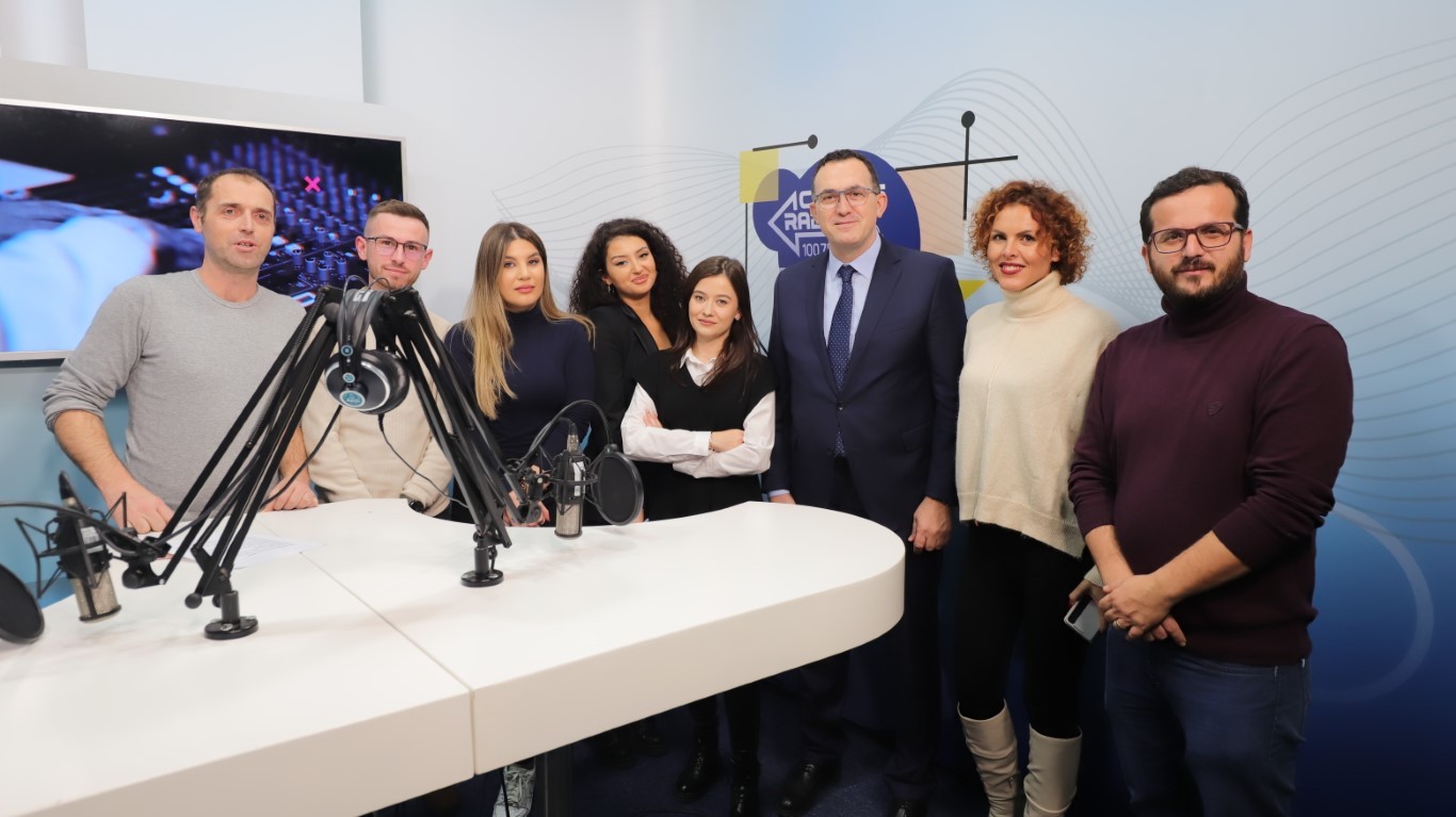 Radio Campus zgjeron frekuencat nga ato lokale në ato regjionale  