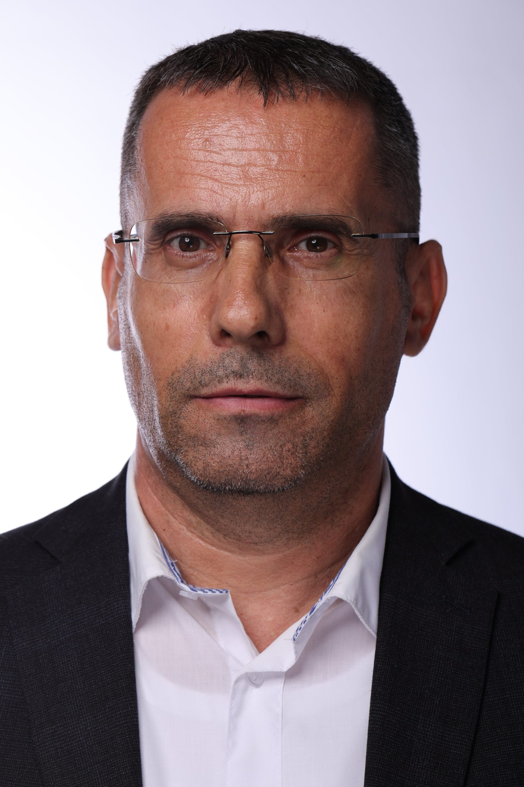 Zymer Veliu