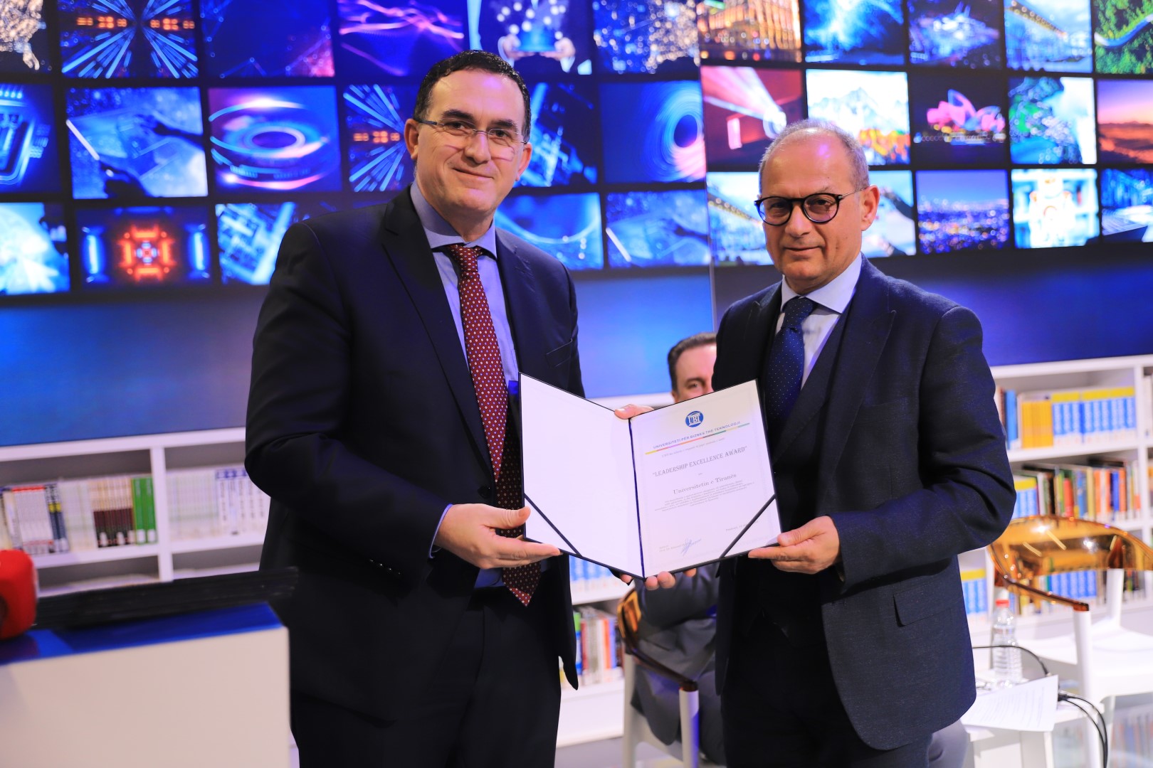 UBT jep Çmimin “Leadership Excellence Award” për Universitetet e Shqipërisë